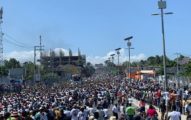 A Pedido de un Grupo de Artistas Miles de Personas Marcharon Contra el Poder en Puerto Príncipe